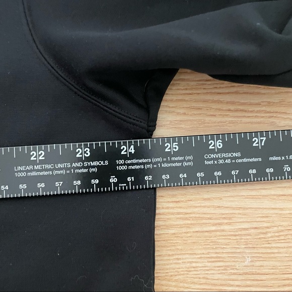 Under Armour pull over hoodie - Picture 15 of 16